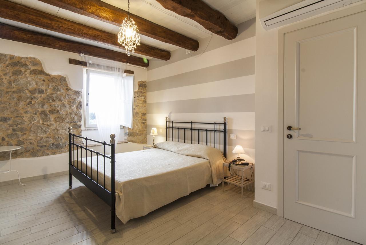 Aia Antica Bed & Breakfast Monte San Biagio Exterior photo